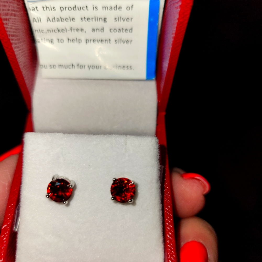 Ruby Earring studs
